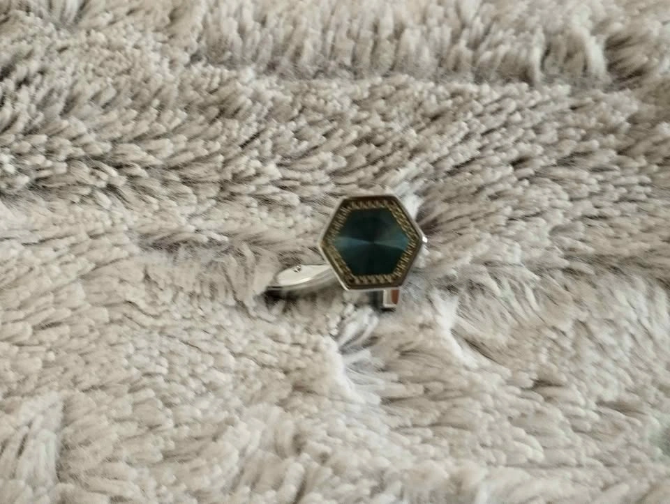 Men cufflinks