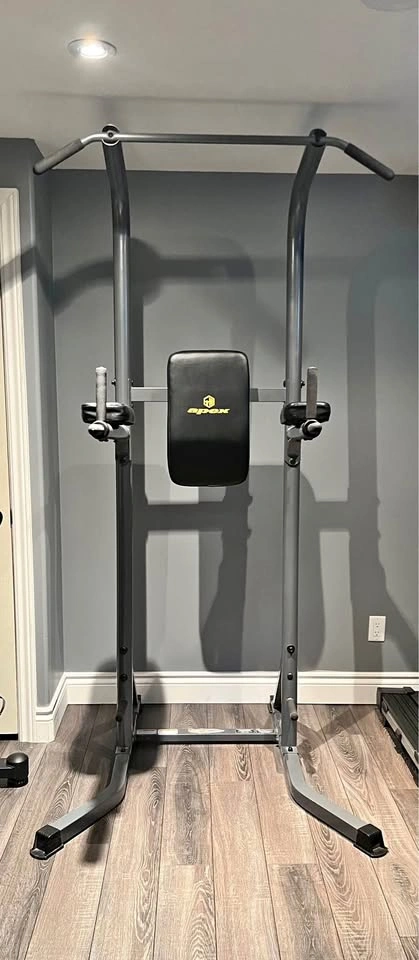 Power tower pull-up station