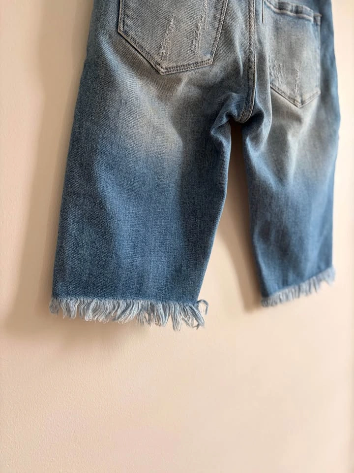 KanCan Light Blue Distressed Cropped Jeans - photo 5