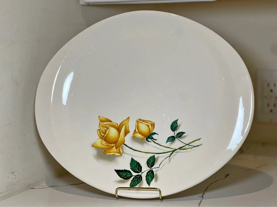 Canonsburg Yellow Rose Oval Serving Platter