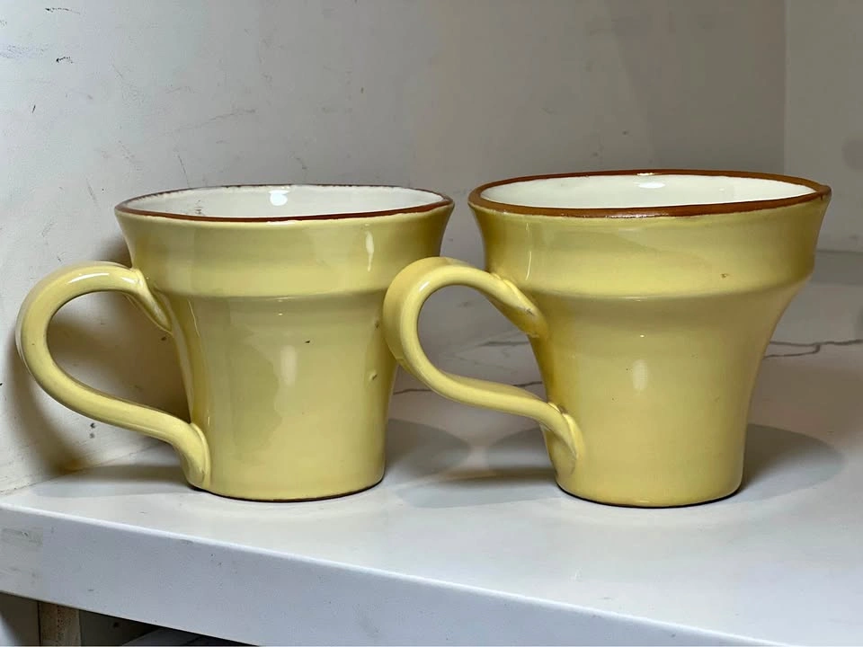 Vtg Vietri Italian Pottery Cucina Fresca Cream Saffron 2 Mugs