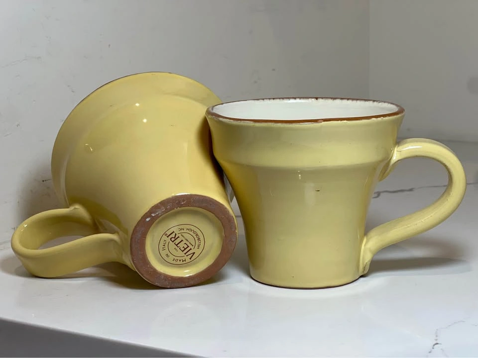 Vtg Vietri Italian Pottery Cucina Fresca Cream Saffron 2 Mugs - photo 4