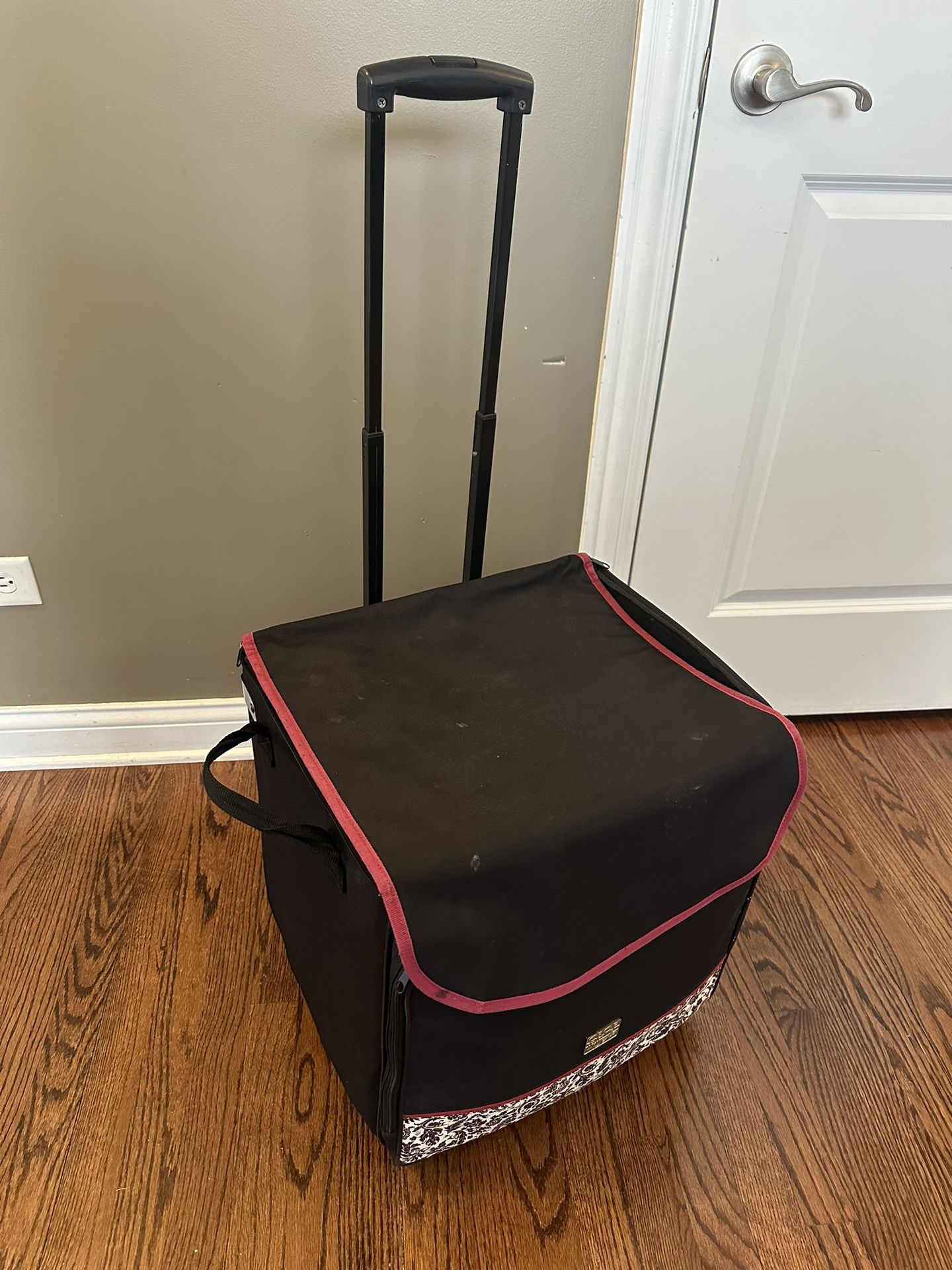 Scrapbook Rolling Tote - Crop in Style