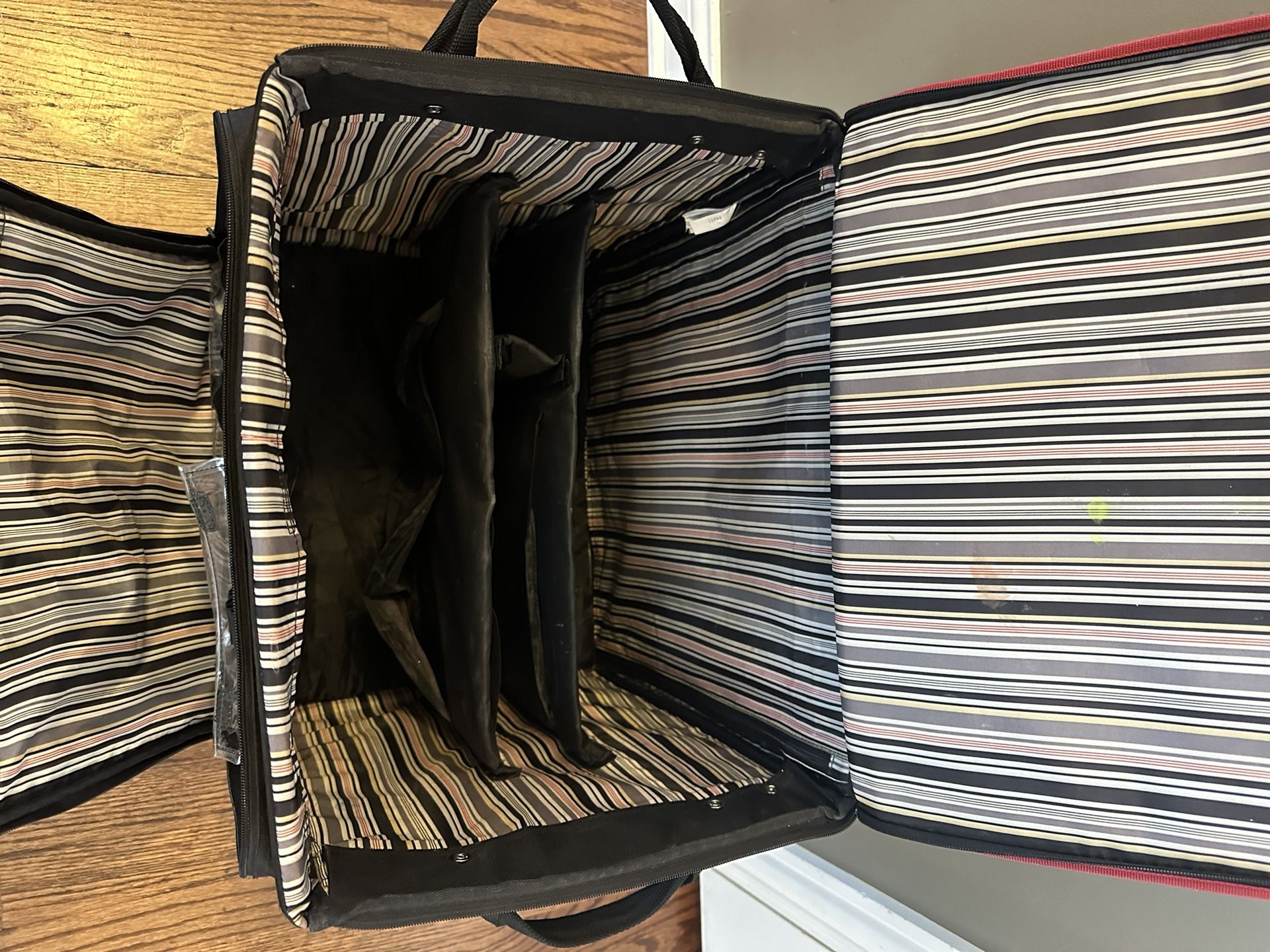 Scrapbook Rolling Tote - Crop in Style - photo 3