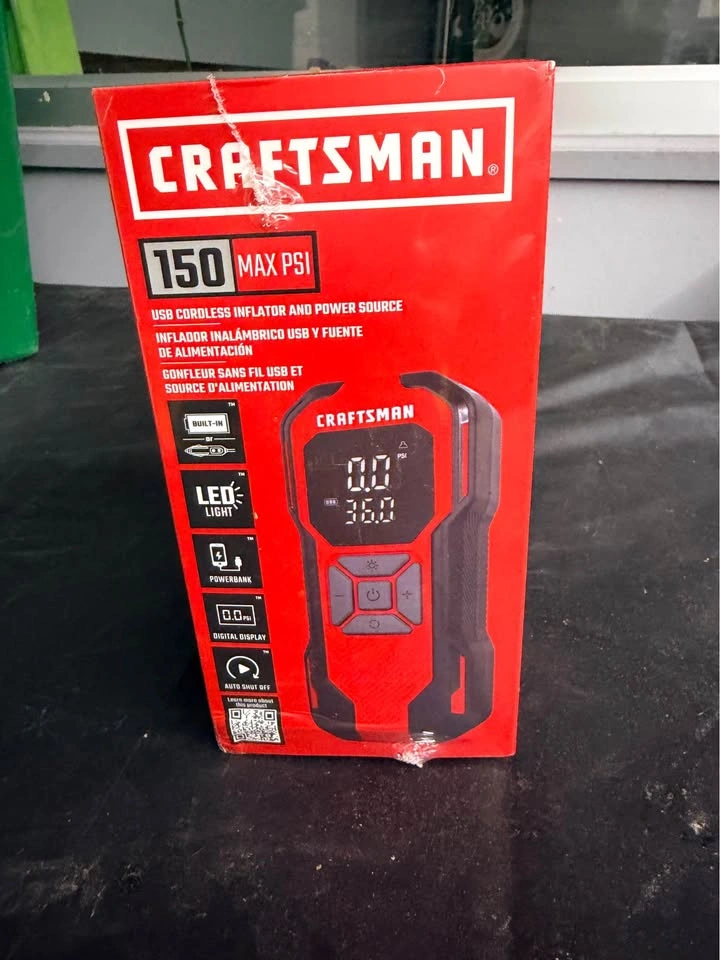 CRAFTSMAN Portable 12-Volt Air Inflator (Battery) - photo 2