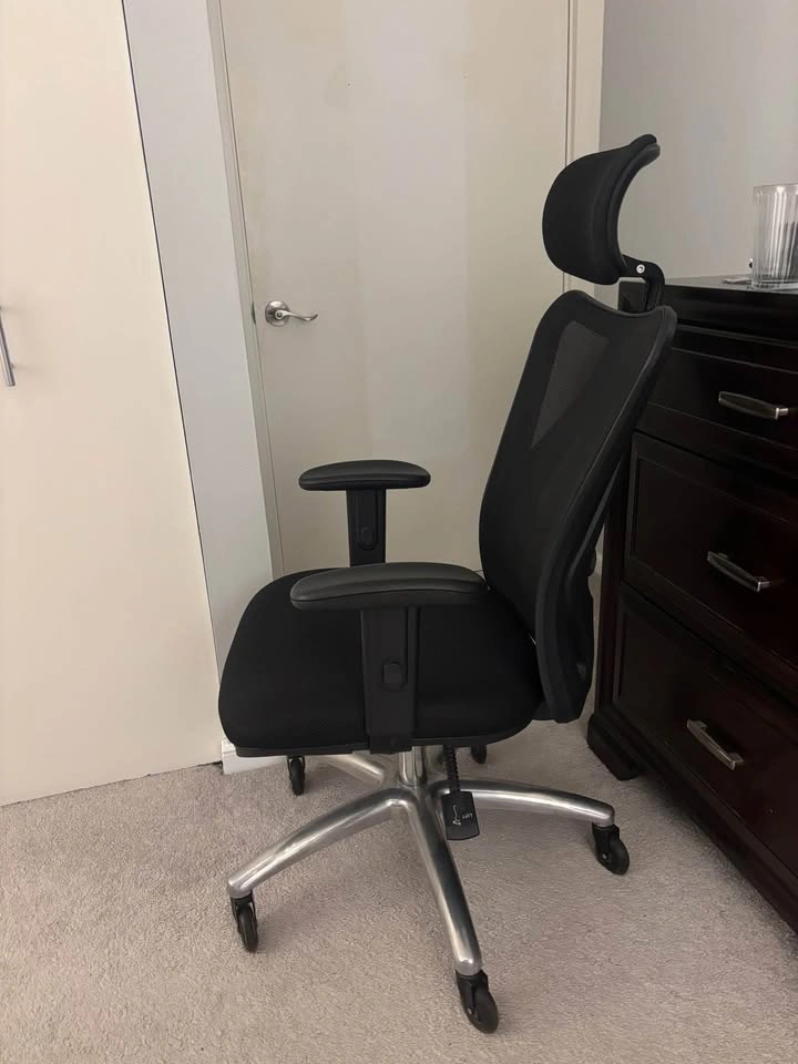 Ergonomic Office Chair - photo 3