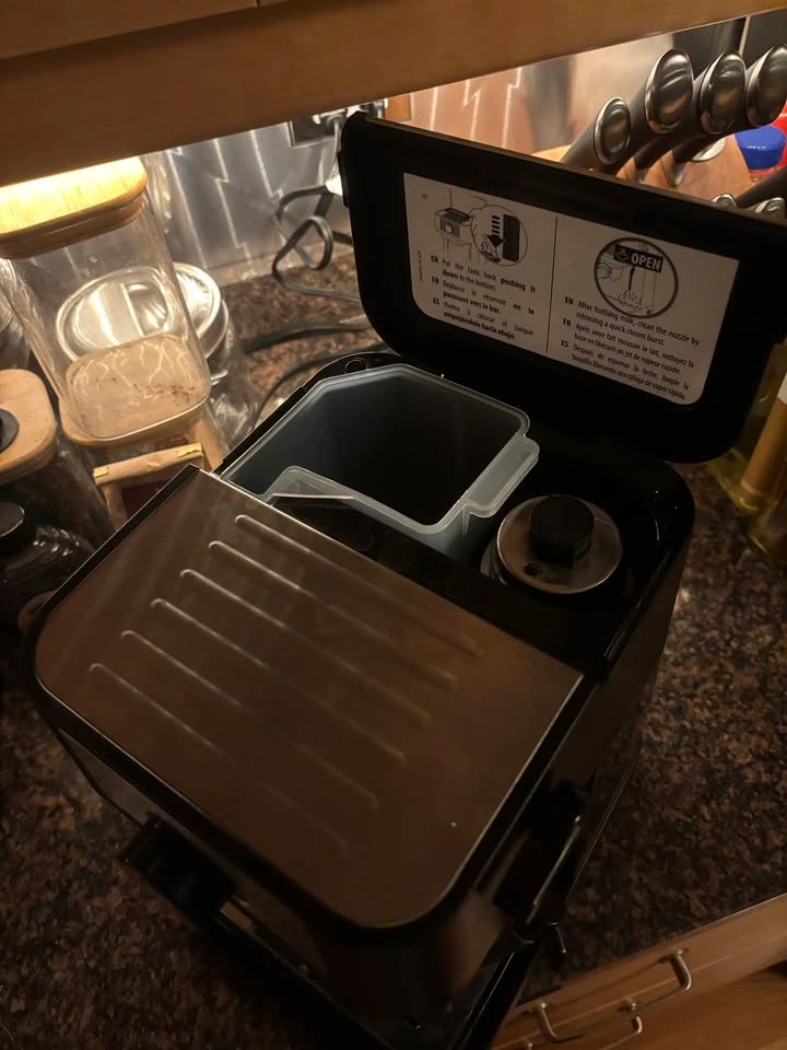 De'Longhi Stilosa Espresso Machine - photo 2