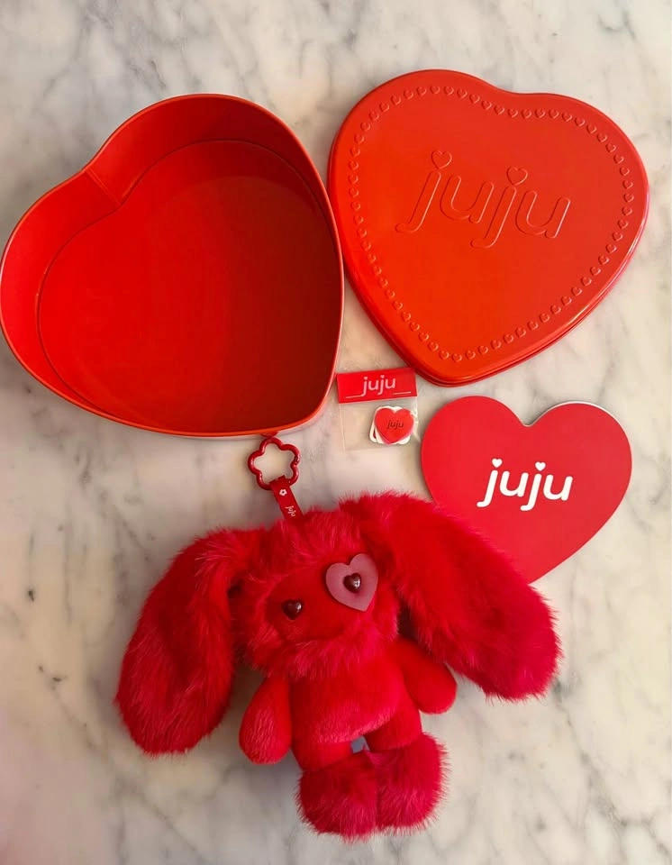CJ Hendry Juju Valentine PUNCH Plush Keychain (Sell/Trade)