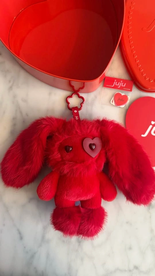 CJ Hendry Juju Valentine PUNCH Plush Keychain (Sell/Trade) - photo 2