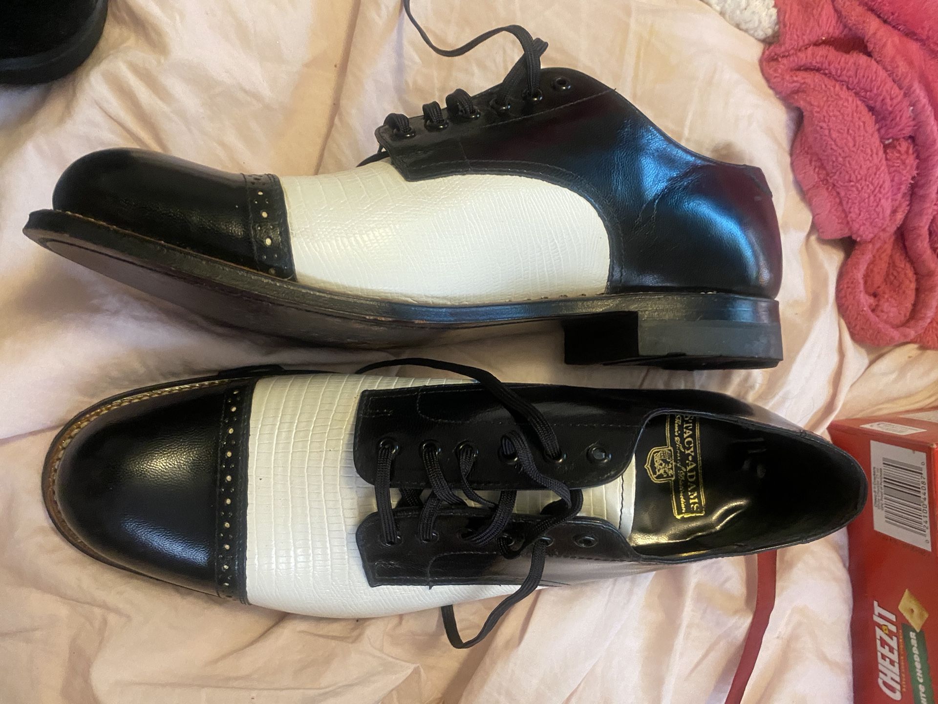 Men Stacy Adams Shoes Madison White And Black Cap Toe Snake Skin - photo 2