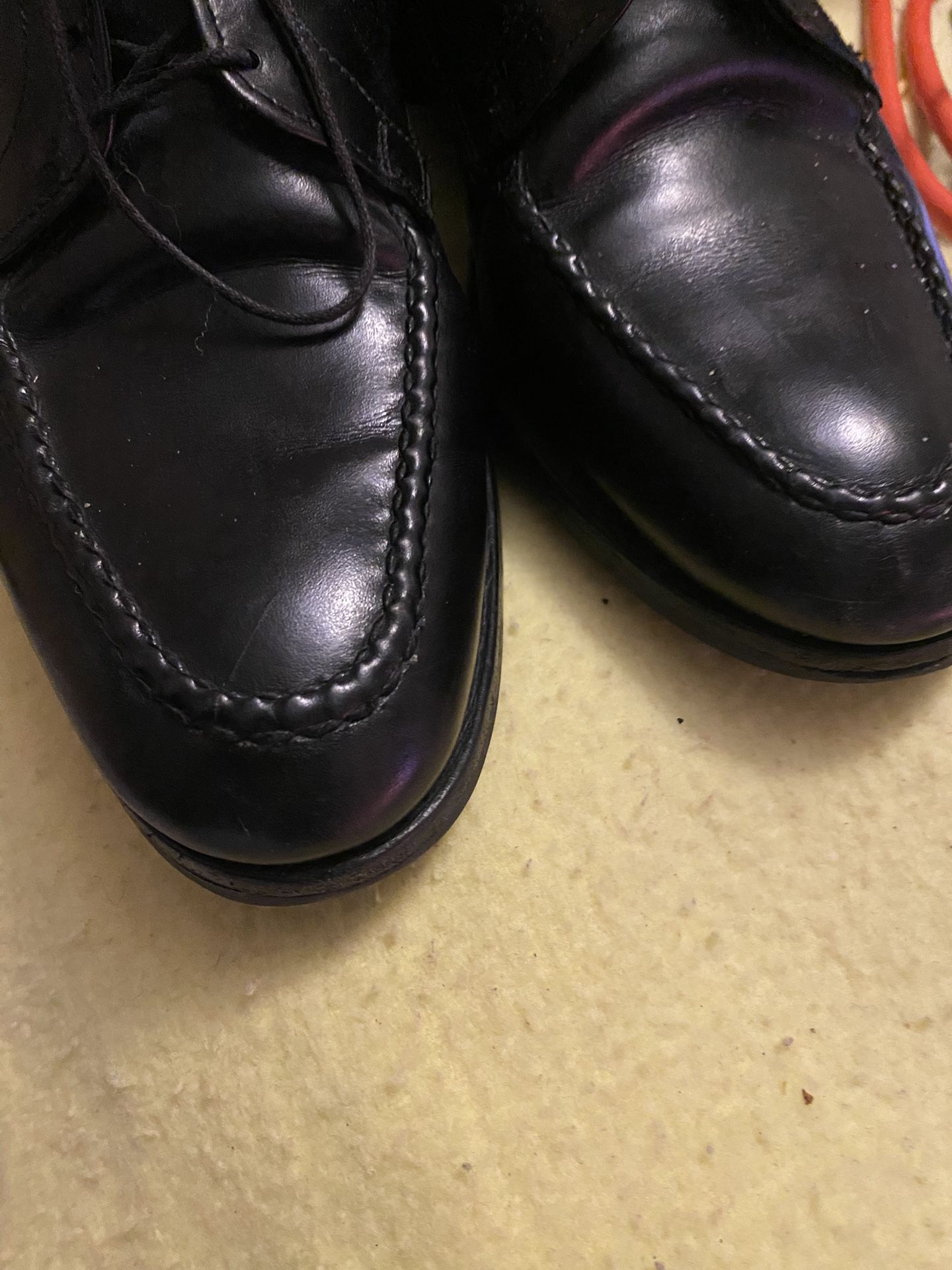 Allen Edmonds Powell Black Leather Oxford Shoes Size 8.5 - photo 2