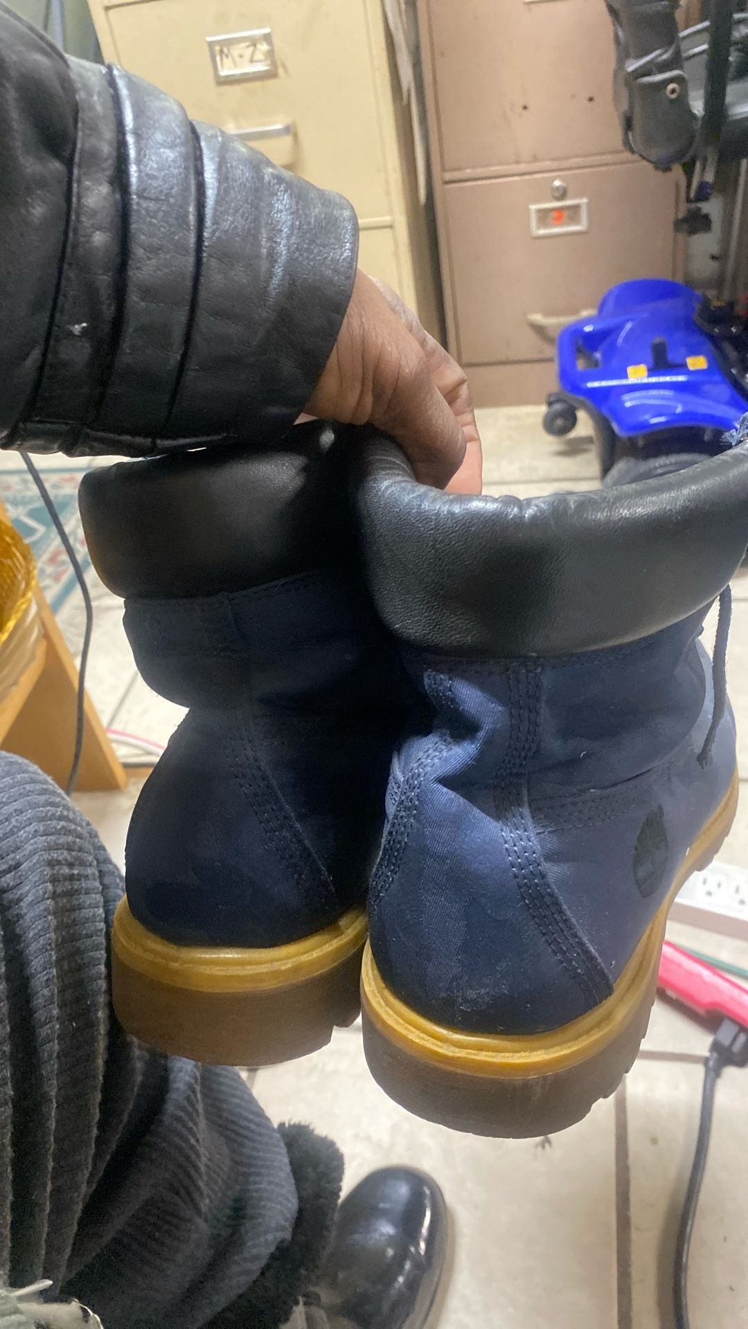 Men Timberland Boots Medium Blue Nubuck Size 10.5 - photo 2