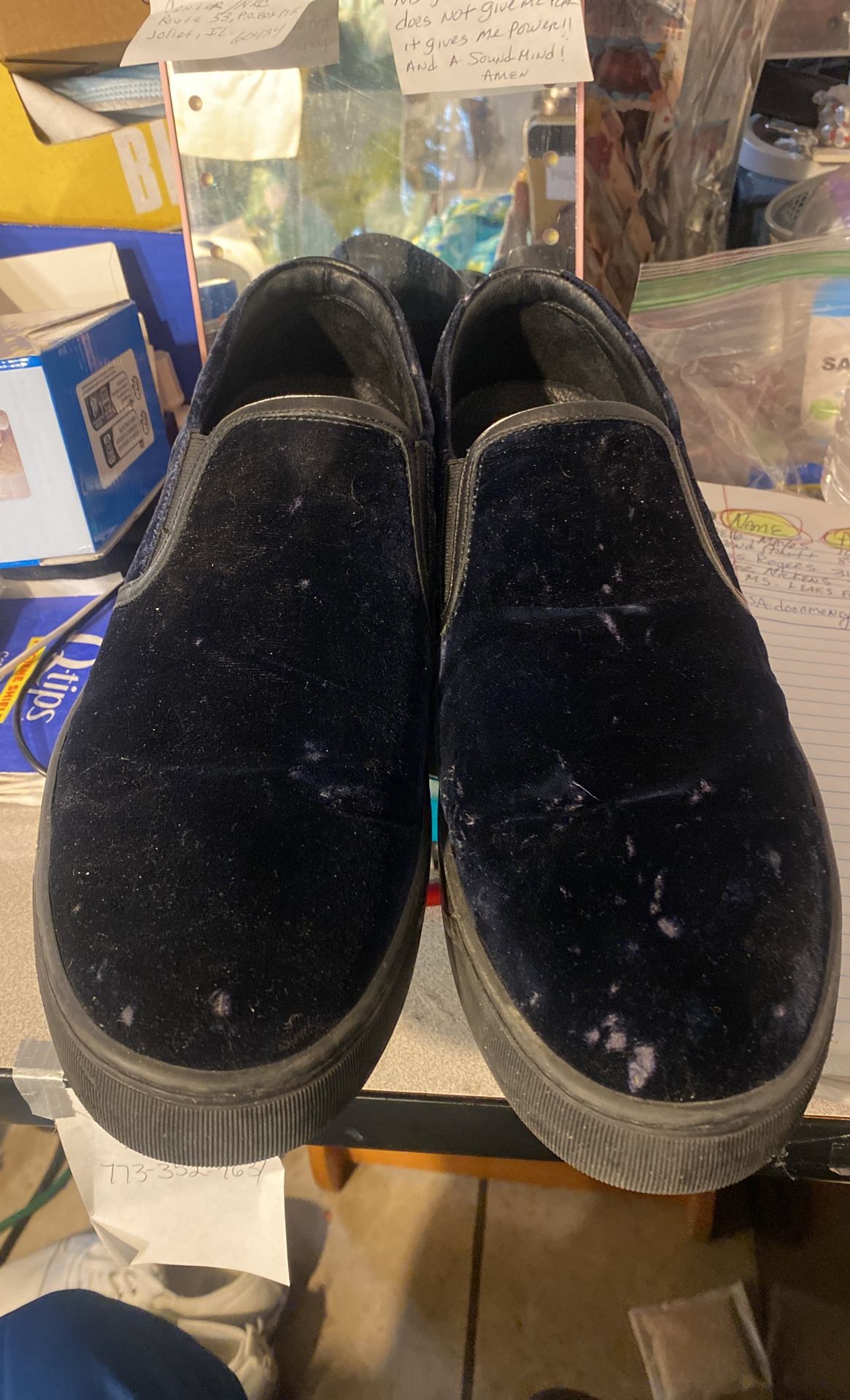 Men’s Kenneth Cole Black Suede Shoes Size 12