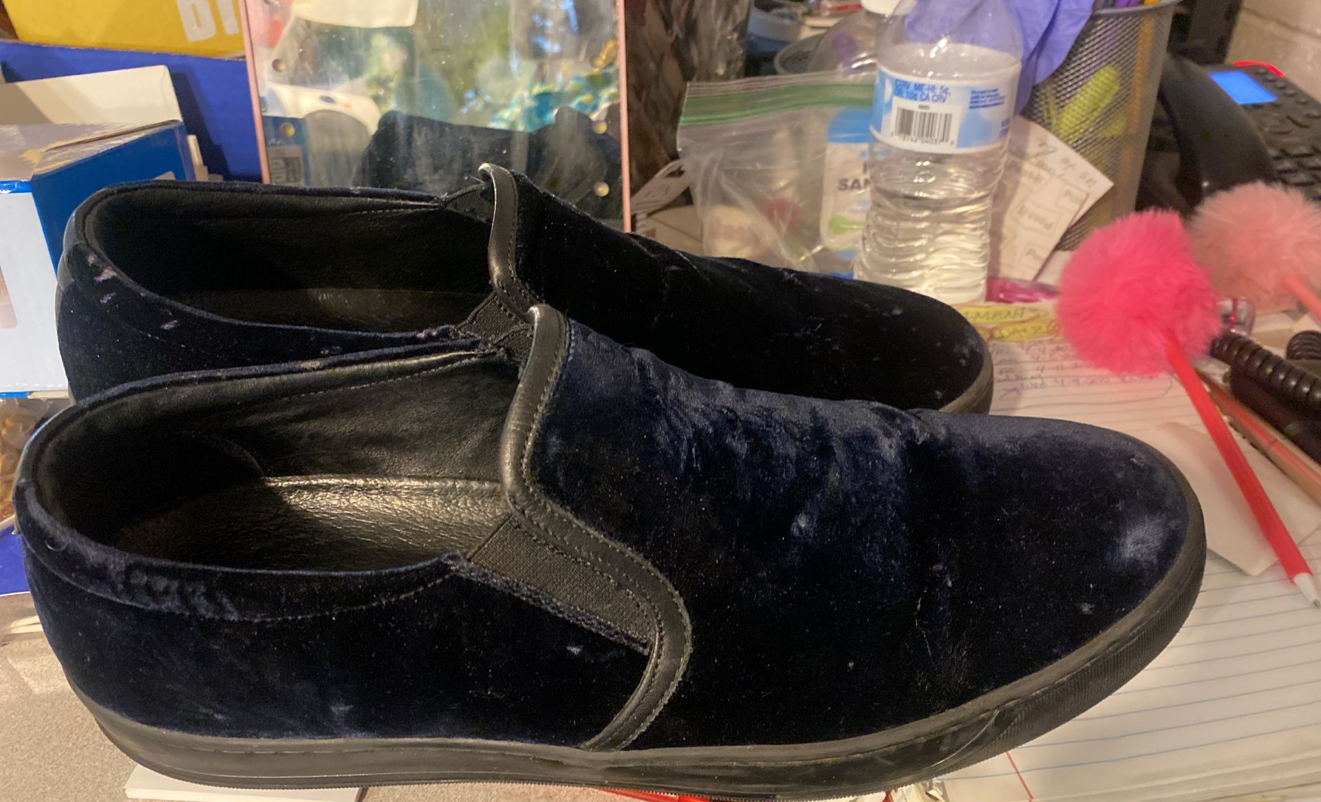 Men’s Kenneth Cole Black Suede Shoes Size 12 - photo 3
