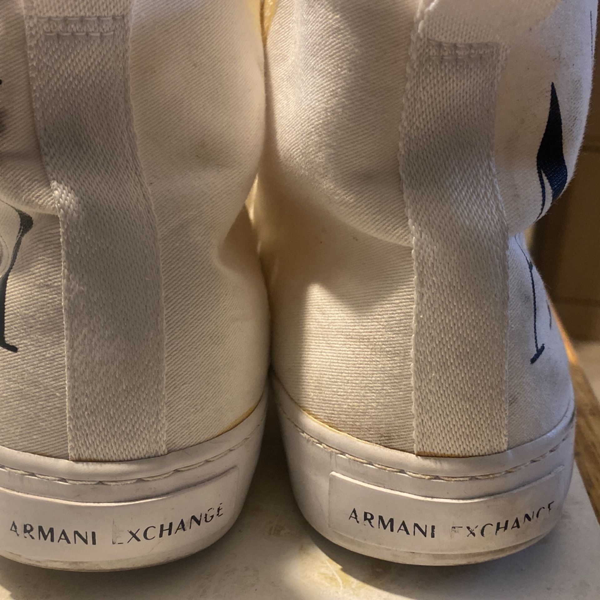 A/X Armani Exchange White Canvas/Leather Sneakers Sz 9 - photo 3