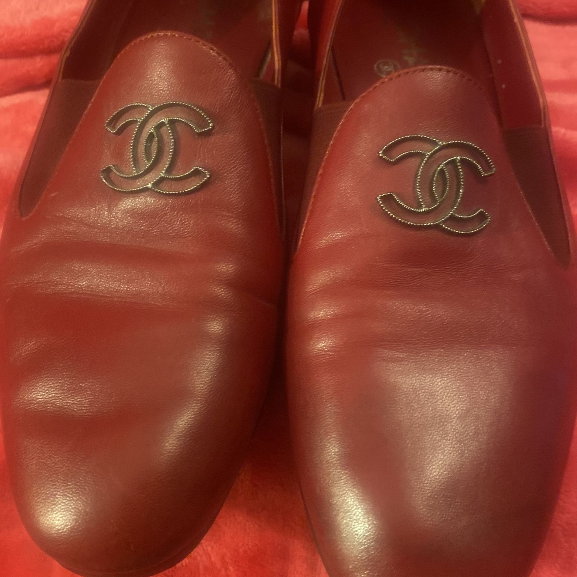 Ladies Chanel Shoes Burgundy Leather Loafers Slip On Sz 39.5 - photo 3