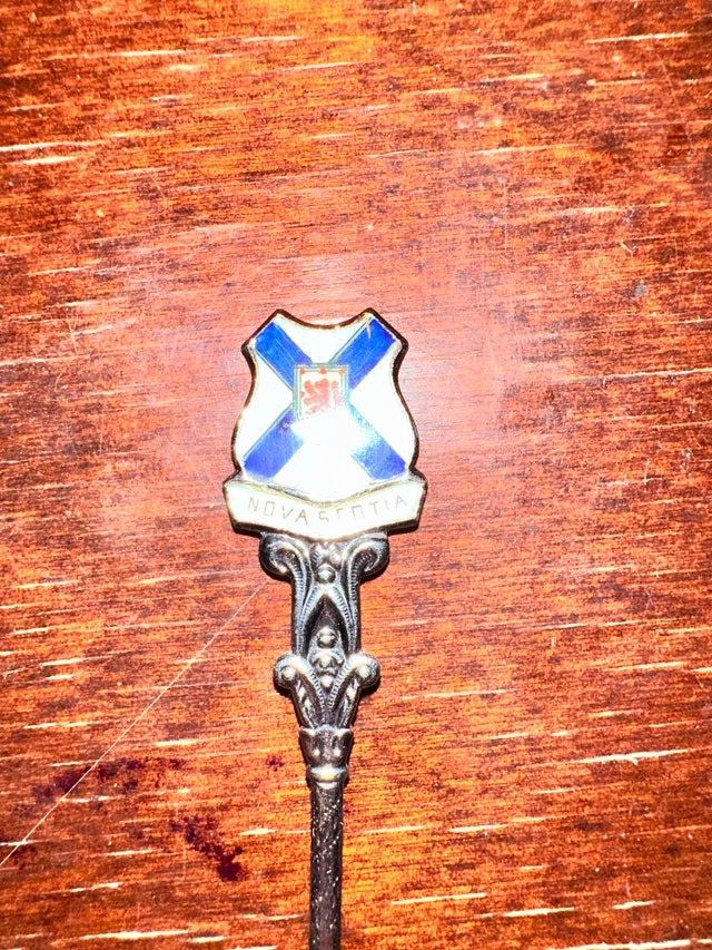 Vintage Nova Scotia Souvenir Spoon - photo 4