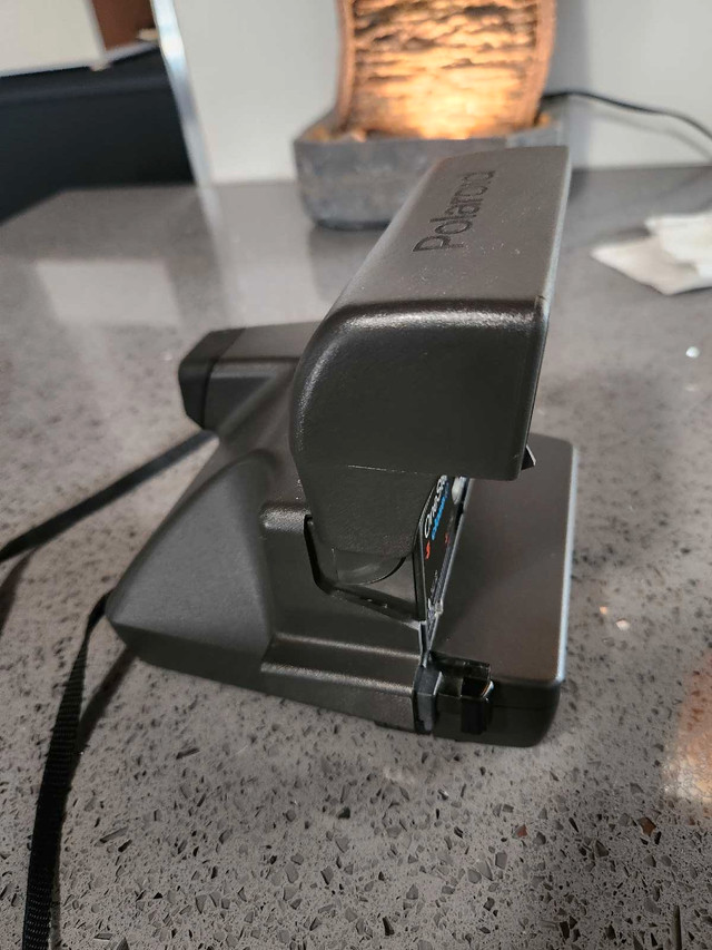 Polaroid OneStep Close-up - photo 2