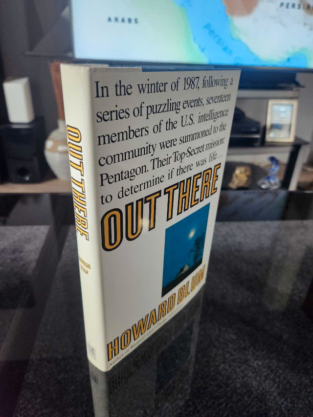 Out There, by Howard Blum - photo 3