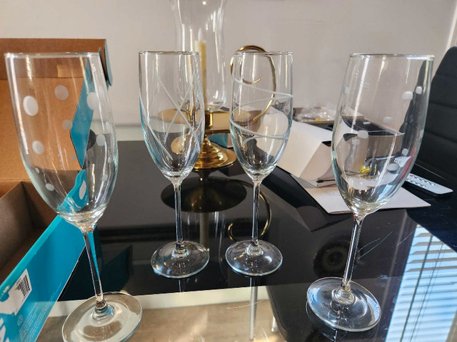 Wine Glasses (New) - photo 3