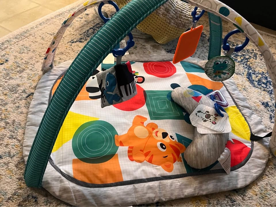 Baby Infant Tummy Time Play Mat Activity Centre - photo 2