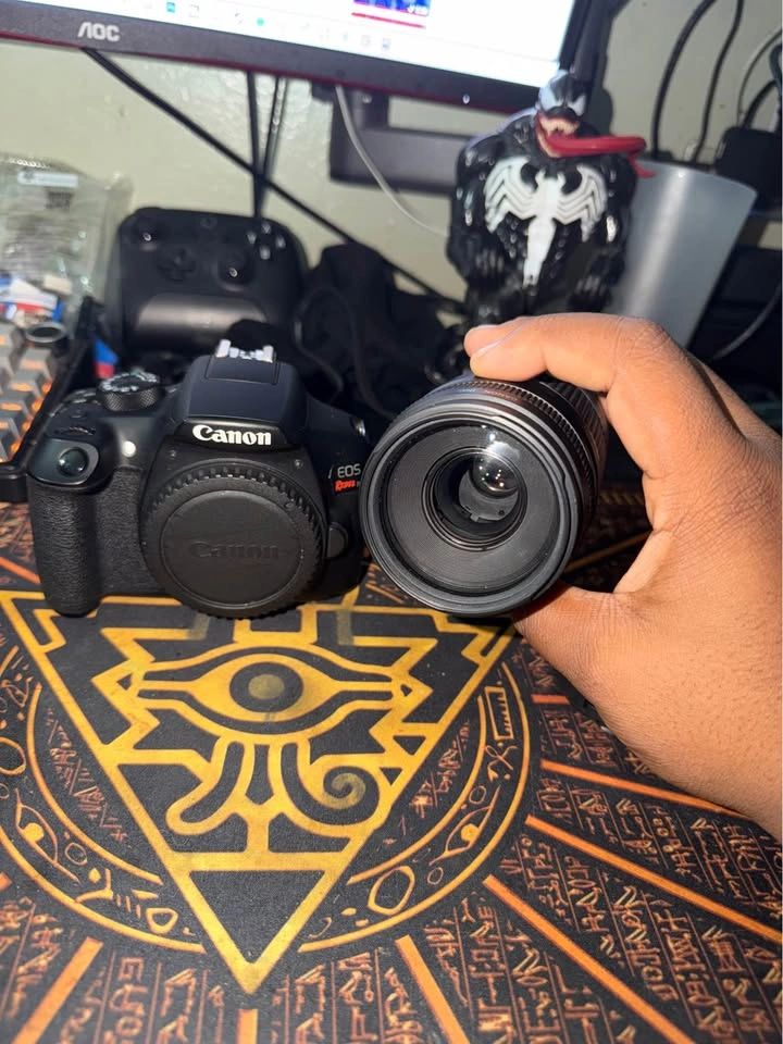 Canon T6 with Zoom Lens - photo 5
