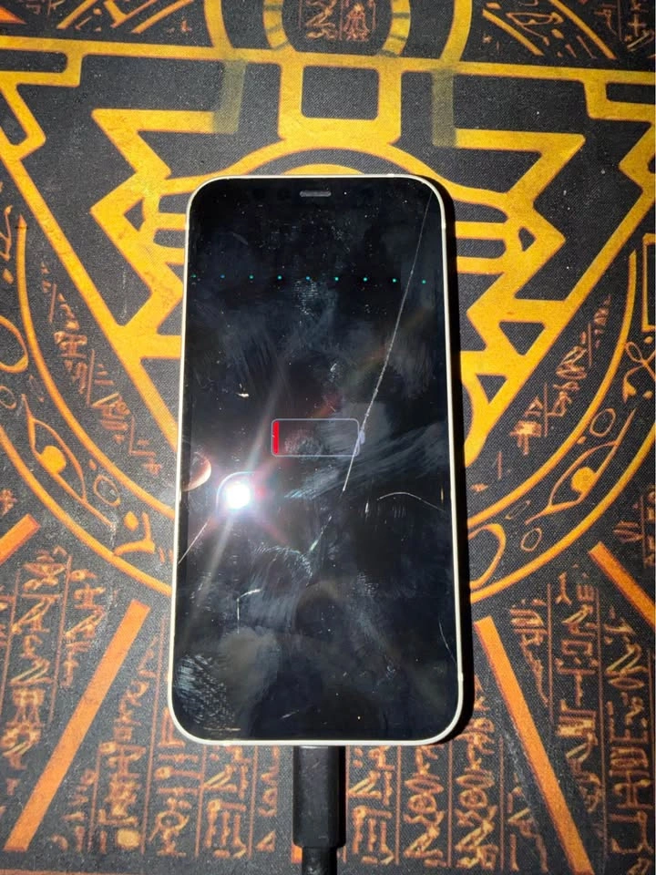 iPhone 11 and 12 mini - photo 2