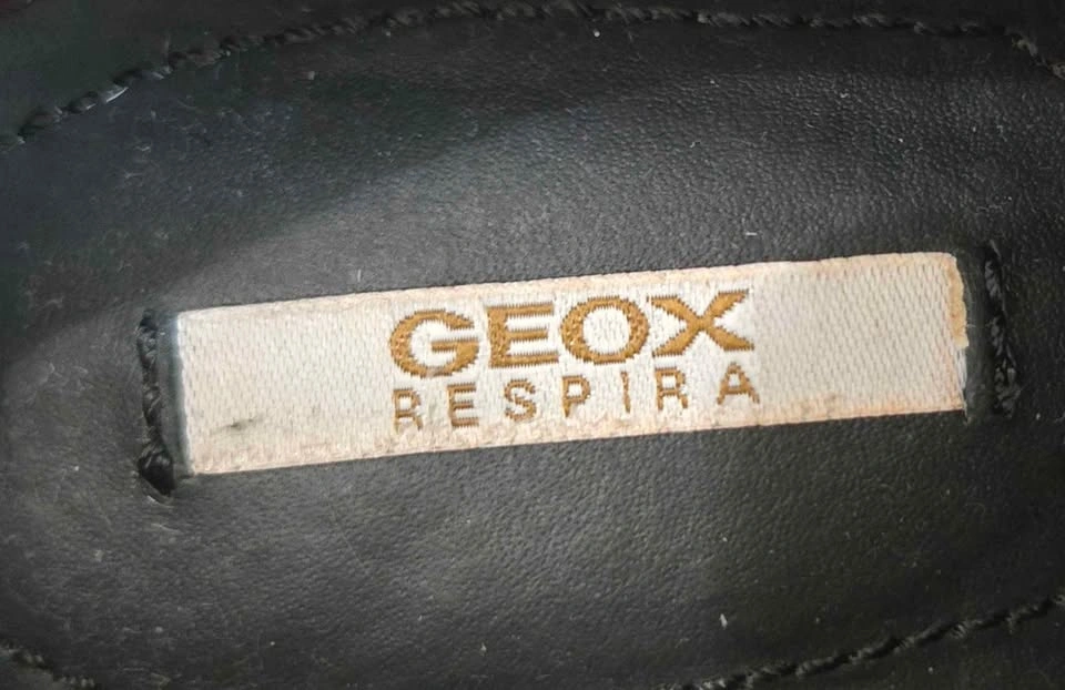 GEOX Respira Women's Italian Patent Leather Boots, Size 38/8 - photo 4