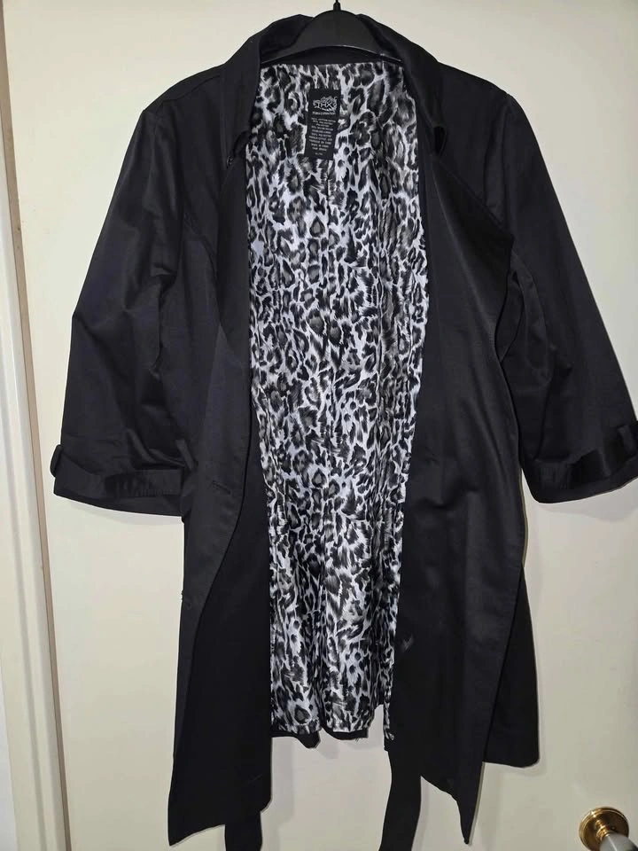 NEW with Tags Women's Jacket, Black, L/XL - photo 3