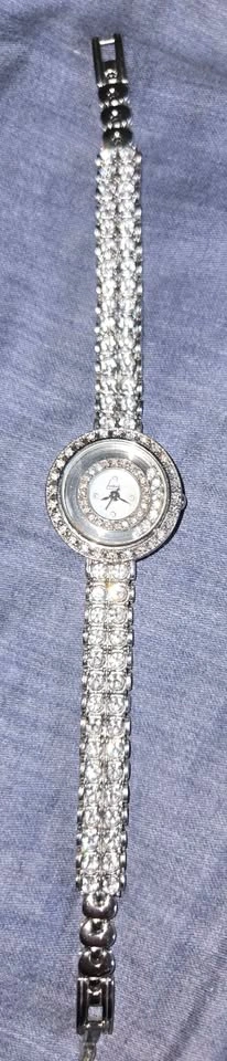 NEW Ivana Couture Crystal Silver Watch for Women - photo 2