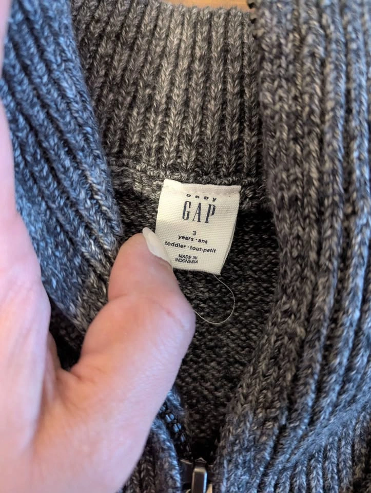 Baby Gap Toddler Zip Up (3T) - photo 2