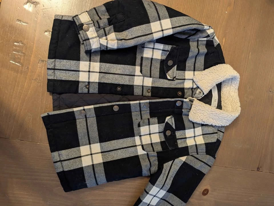 Zara Toddler Spring / Fall Jacket (Size 2-3) - photo 2