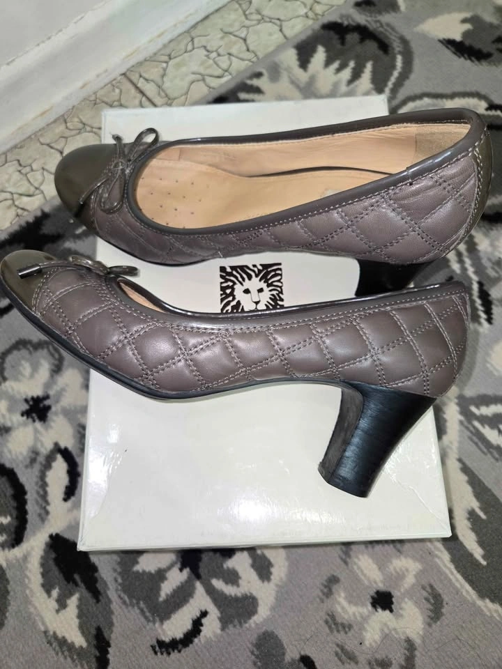 GEOX Respira Women's Italian Patent Leather Shoes Size 8.5 / 38. - photo 2