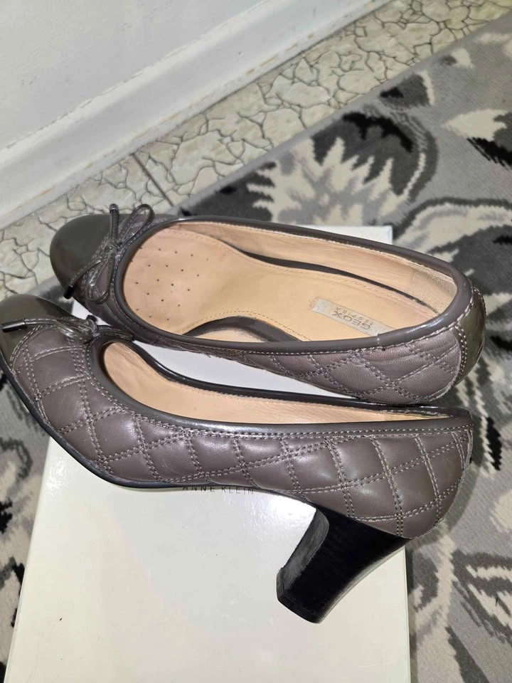 GEOX Respira Women's Italian Patent Leather Shoes Size 8.5 / 38. - photo 3