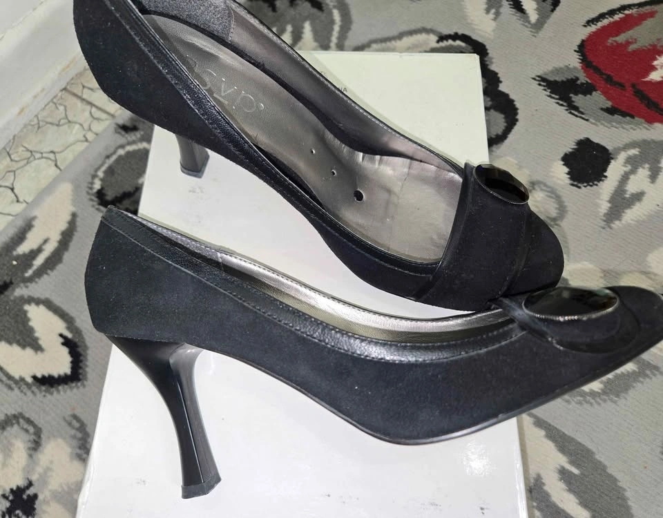 RSVP Women's Black Leather Heels, Size 8 - photo 4
