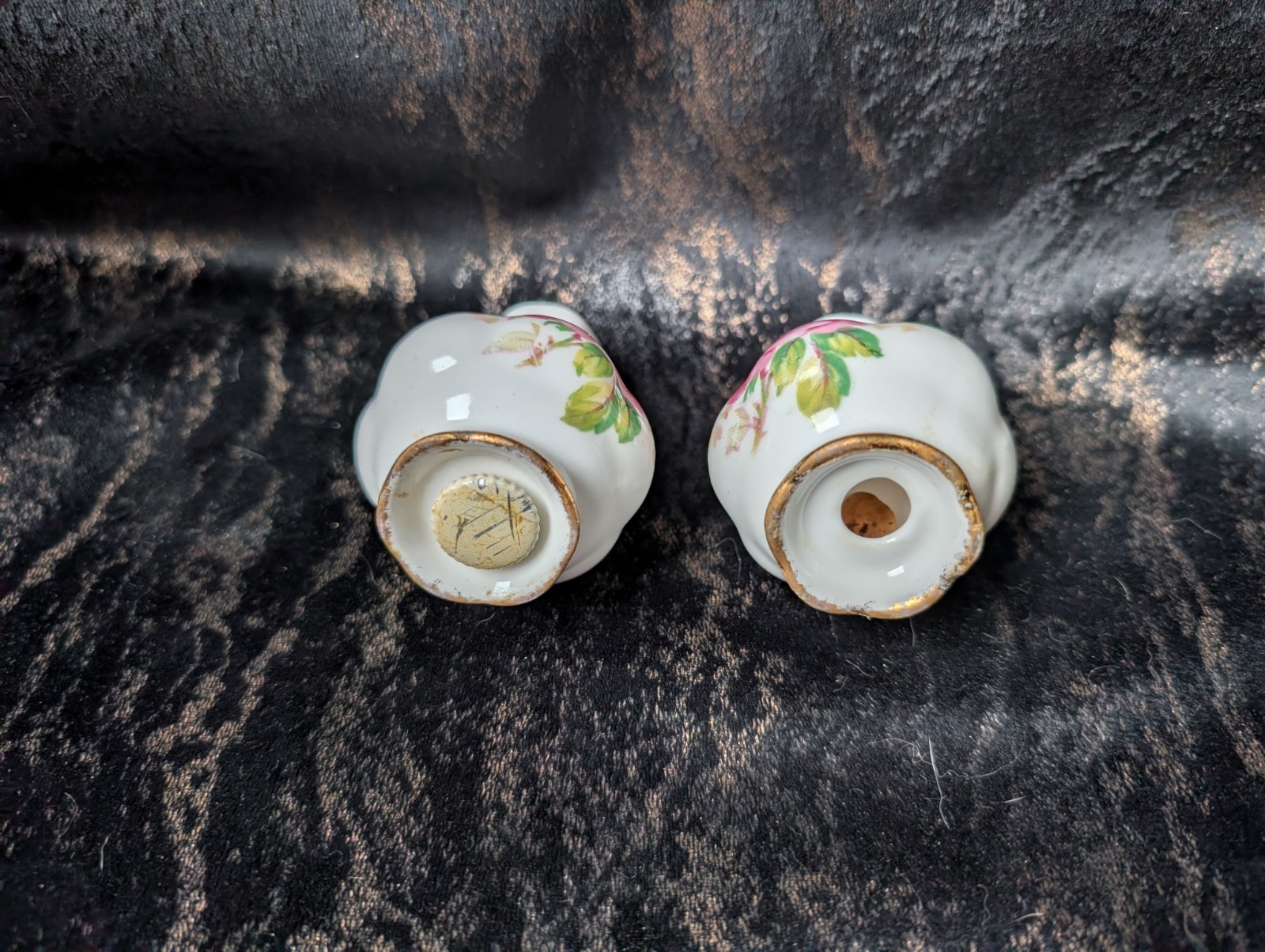 Royal Albert AMERICAN BEAUTY Salt Pepper Shakers - photo 4