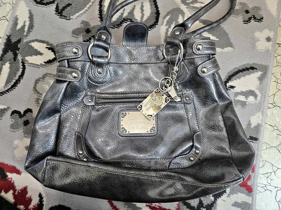 NEW Women's Genna De Rossi Silver/Grey Purse