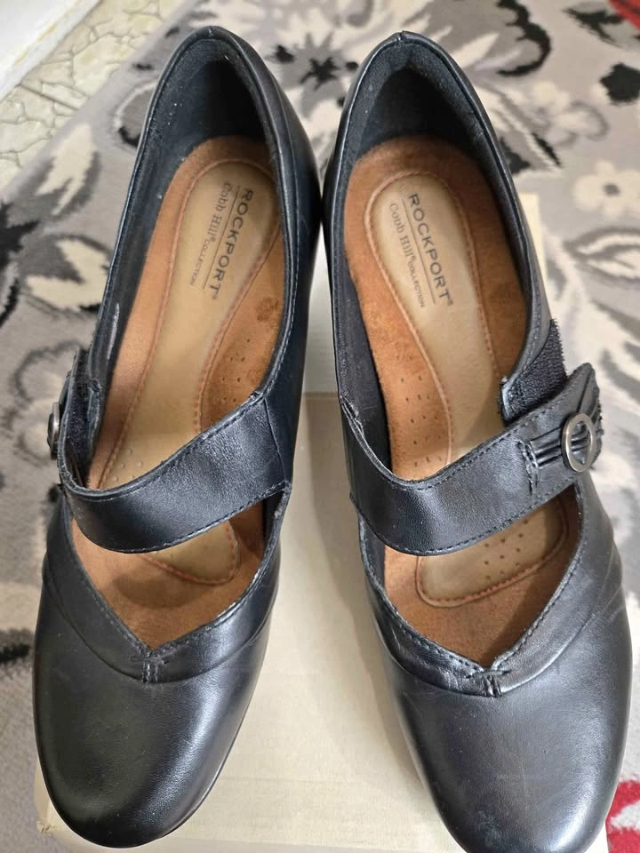 Rockport Cobb Hill Black Leather Mary Jane Heels, Size 8.5