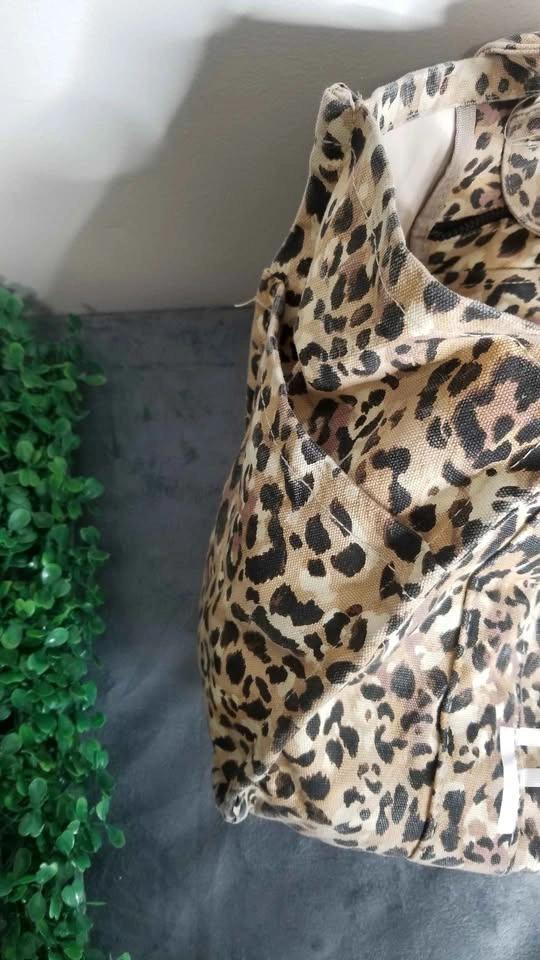 Leopard Print "Wild & Free" Tote/Beach Bag - photo 3