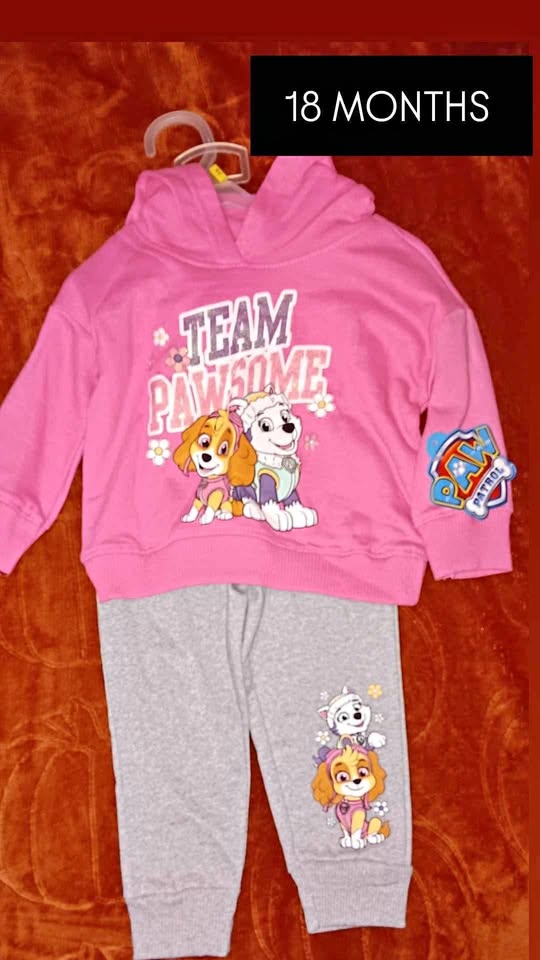 Girls Paw Patrol 18 Months Sweatsuit $5
