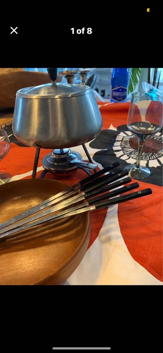 Fondue Set Pot Lid Stand Burner Forks 70s MCM