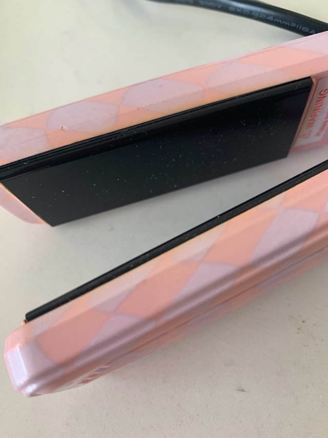 Small Travel Hair Flat Iron Straightener - photo 2