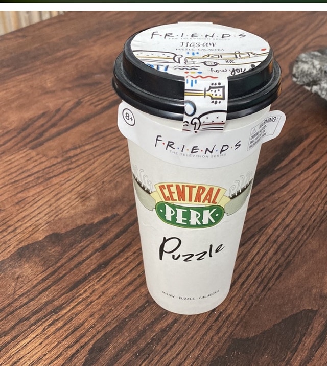 Friends TV Central Perk Coffee Cup Puzzle - photo 2