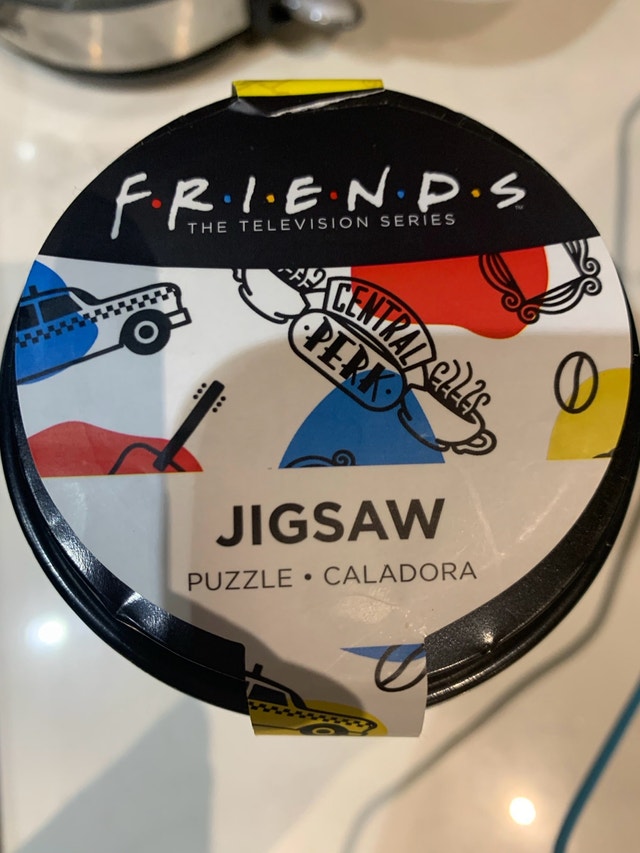 Friends TV Central Perk Coffee Cup Puzzle - photo 5