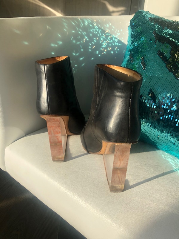 Moschino designer leather bootees - photo 5