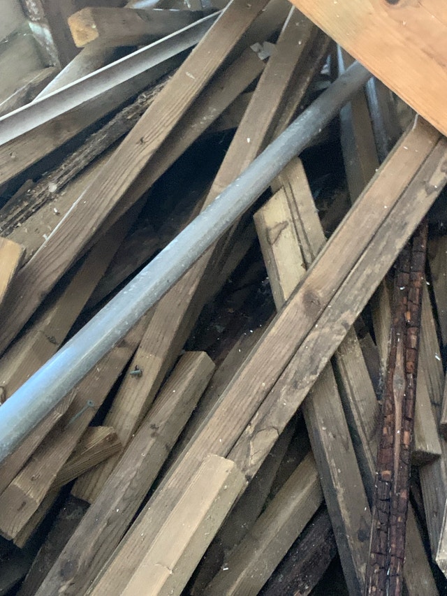 FREE WOOD - Decking, Boards, Fencing, Posts - photo 4