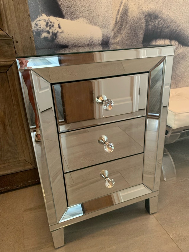 Mirrored Cabinet 3 Drawer Dresser Full Size - photo 3