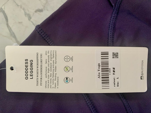 ALO yoga shorts 2 NEW w tags L/8 black/purple - photo 4