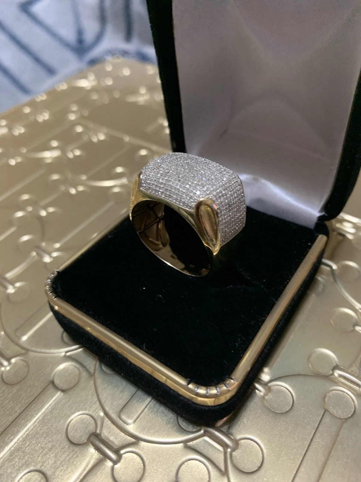 Men's 10K Gold VVS Diamond Ring - photo 2