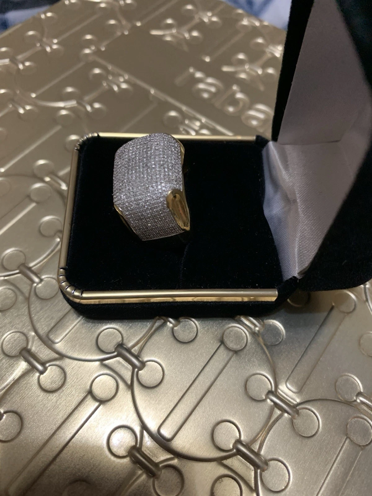 Men's 10K Gold VVS Diamond Ring - photo 5